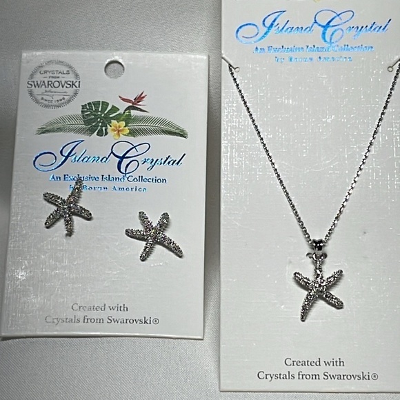 Starfish Necklace & Earrings Set - Picture 2 of 9